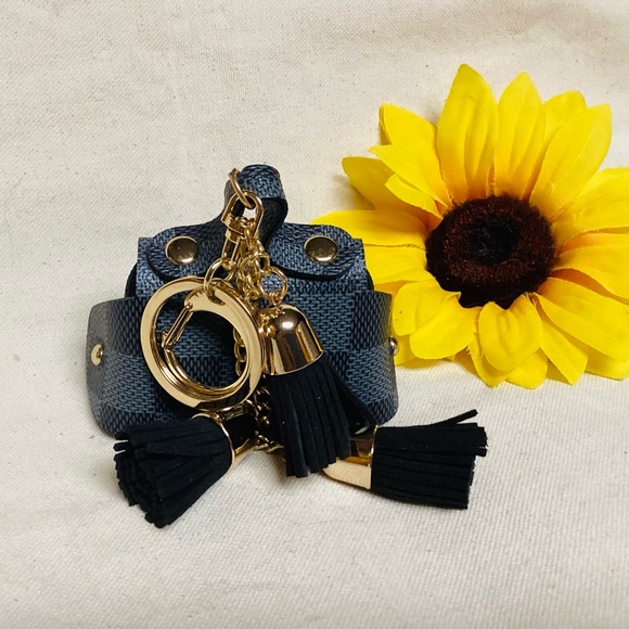 Mini Purse Keychain - Picture 3 of 3